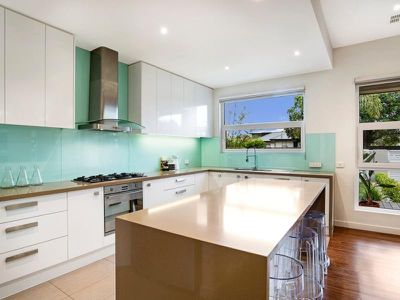 12 Allanby Grove, Bentleigh East