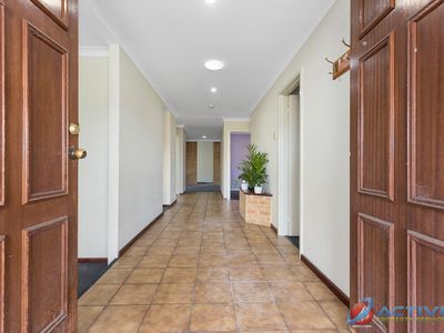 7 Bardoc Court, Hillman