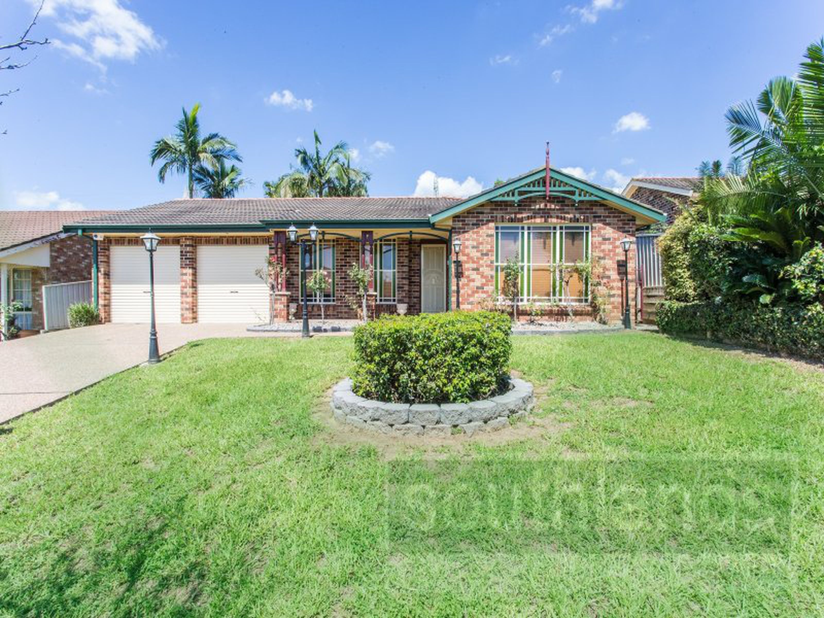 6 Marigold Close, GLENMORE PARK