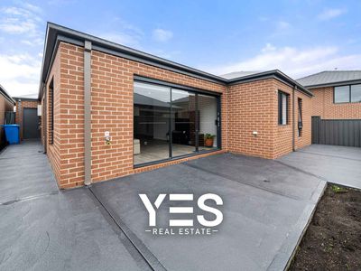 68 Yaralla Circuit, Clyde