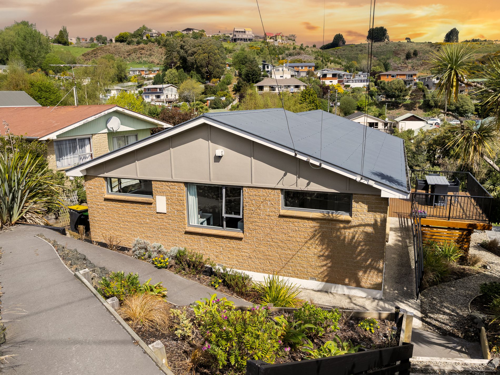 9 Bell Crescent, Concord