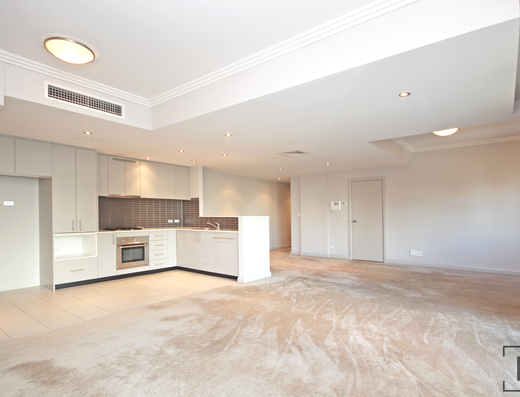 SPACIOUS 1 BEDROOM