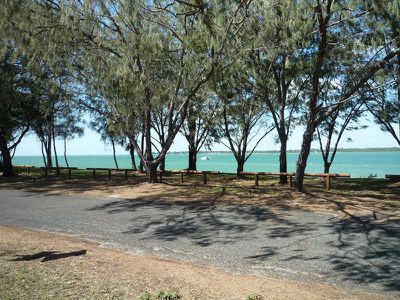 21 Esplanade Walkers Pt., Woodgate