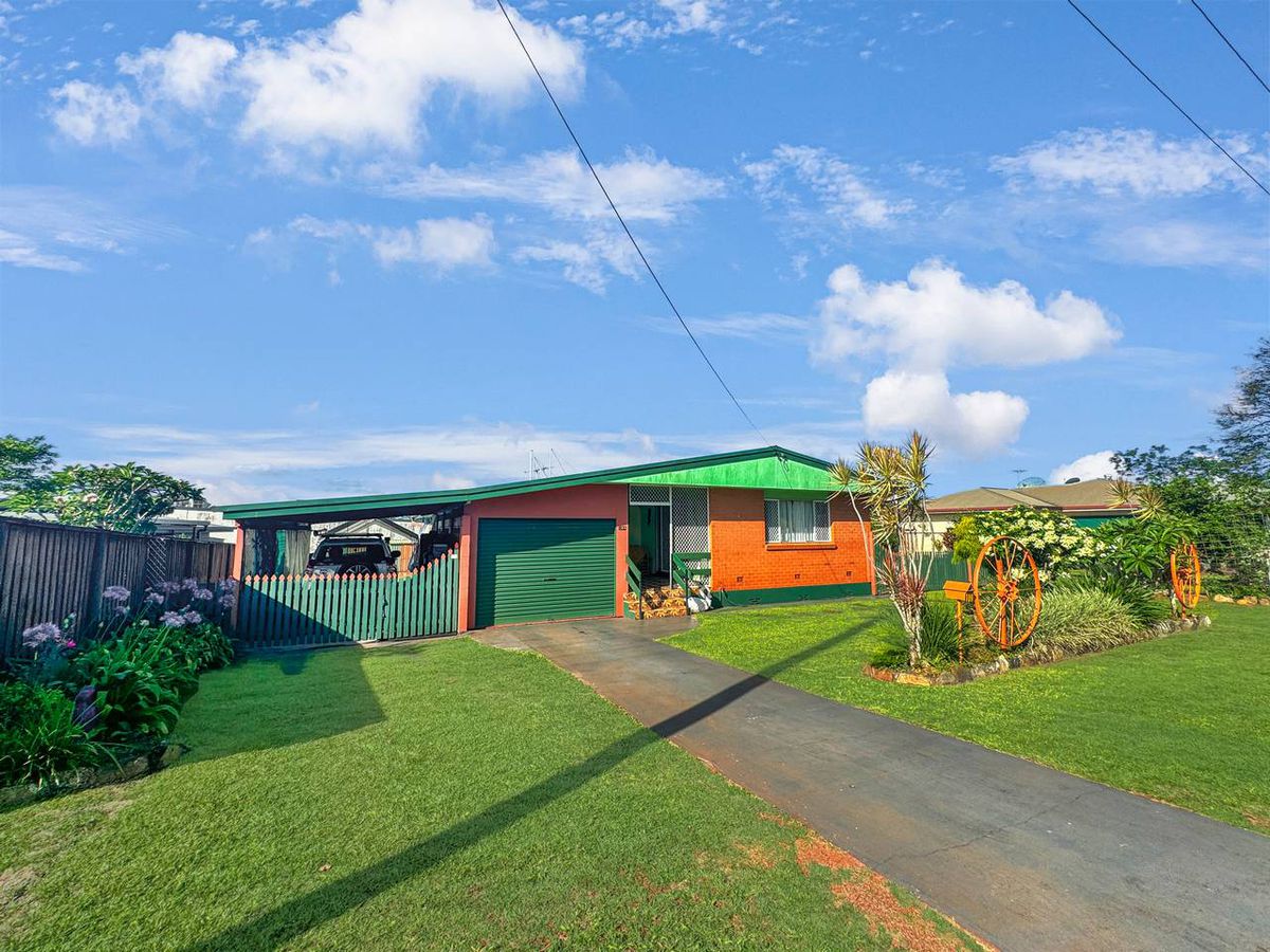 109 Grove Street, Atherton