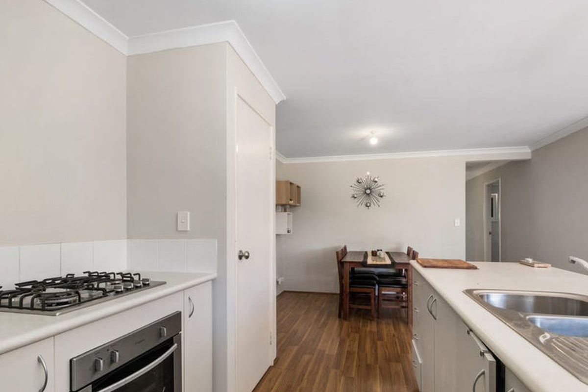 45 Interlaken Loop, Ellenbrook