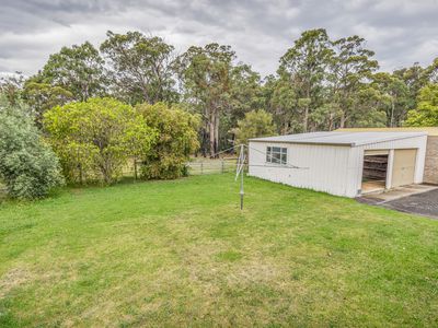 42 Rasmus Avenue, Mallacoota