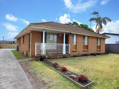 2 / 232 Windang Road, Windang
