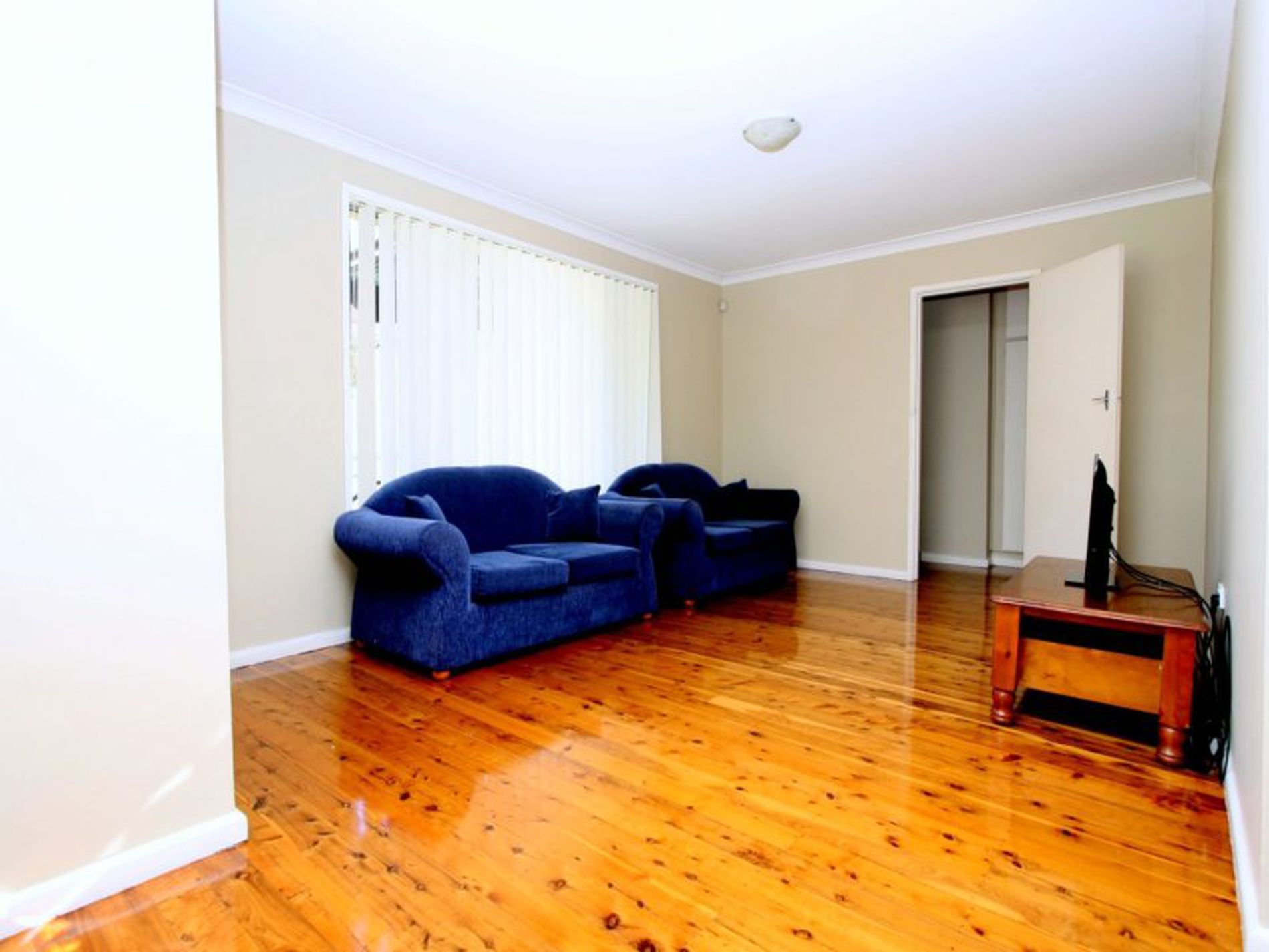 23 Cumberland Ave, Georges Hall