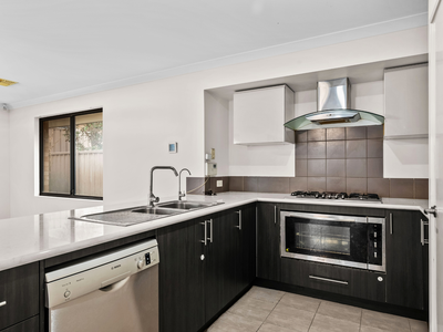 65 Panozza Circle, Maddington