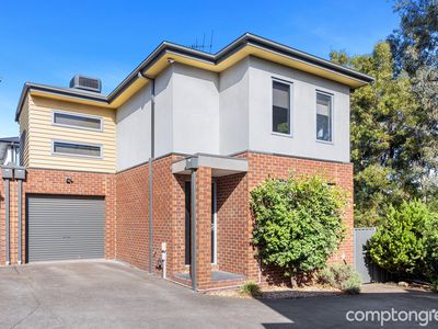 4 / 8 Waratah Street, West Footscray