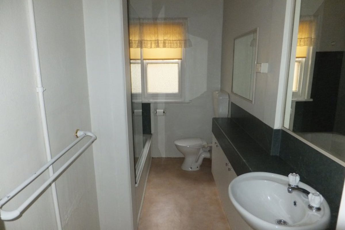 70 Lake Road, Kyabram