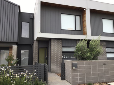 57 Seagrass Crescent, Point Cook