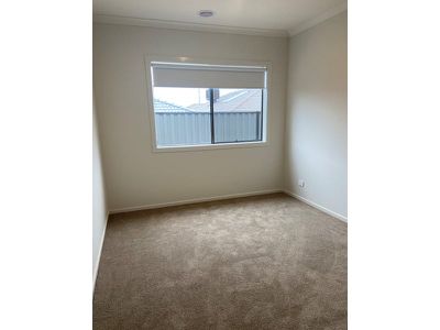 23 Bowenia Avenue, Craigieburn