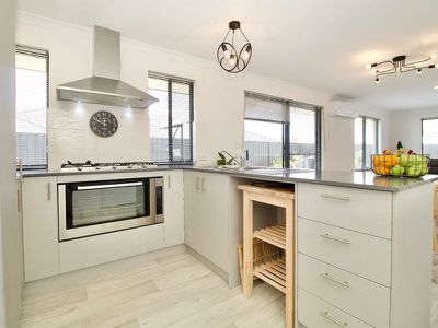 54 Sandgate Boulevard , Baldivis