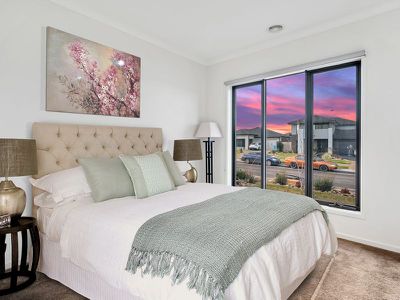 11 Grande Belmond Avenue , Clyde