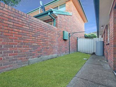 1 / 166 Broadmeadow Road, Broadmeadow