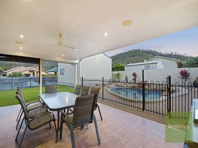 9 Monaro Circuit, Mount Louisa