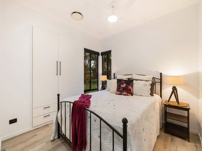 37 Endeavour Bark Drive, Glass House Mountains