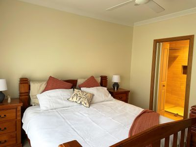4 Gorton Street, Yoogali