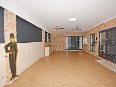 15 Amstal Avenue, Wondunna