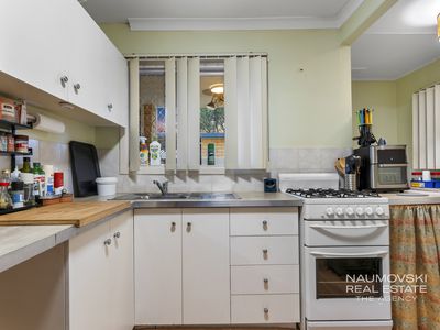 40 Allinson Drive, Girrawheen