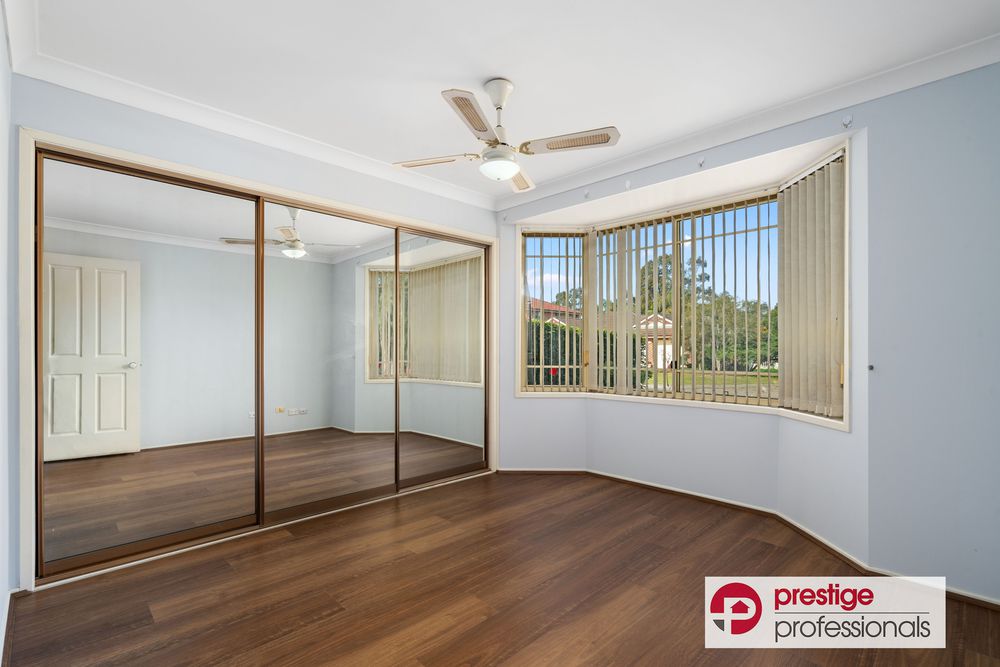 33 Castle Rock Court, Wattle Grove