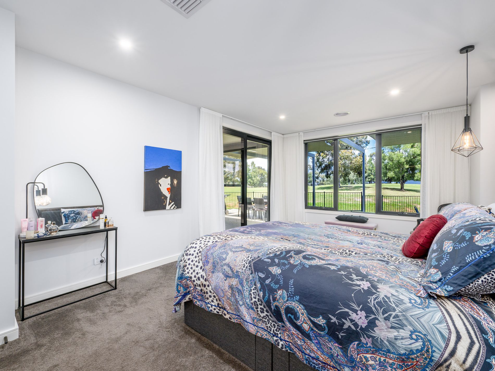 48 Sunningdale Boulevard, Tatura