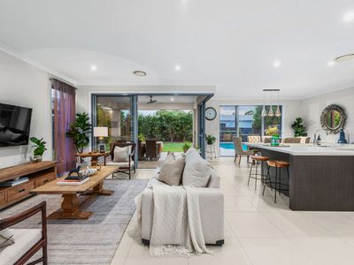 14 Gardenia Place, Wakerley