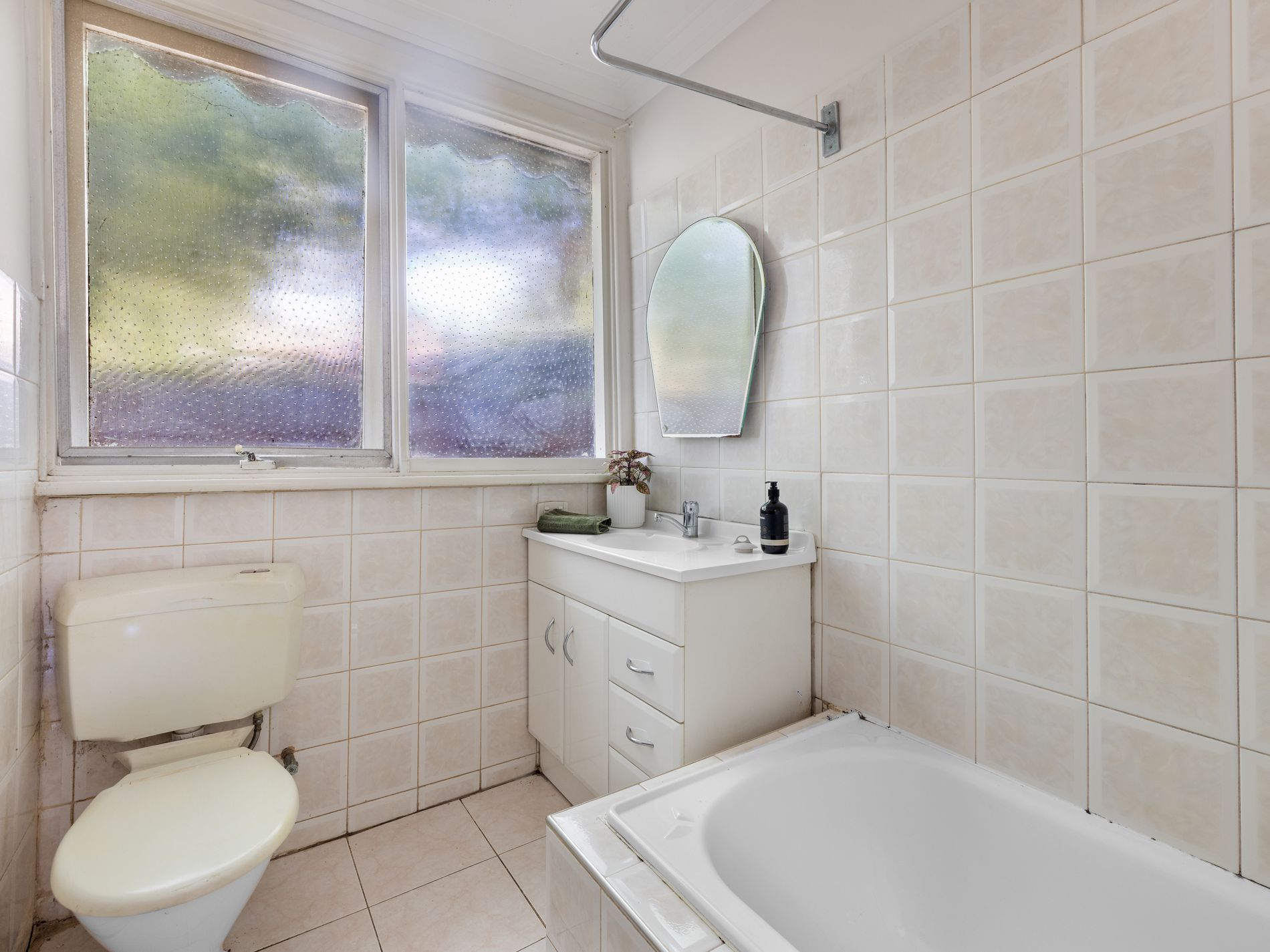 8/204 Ballarat Road, Footscray