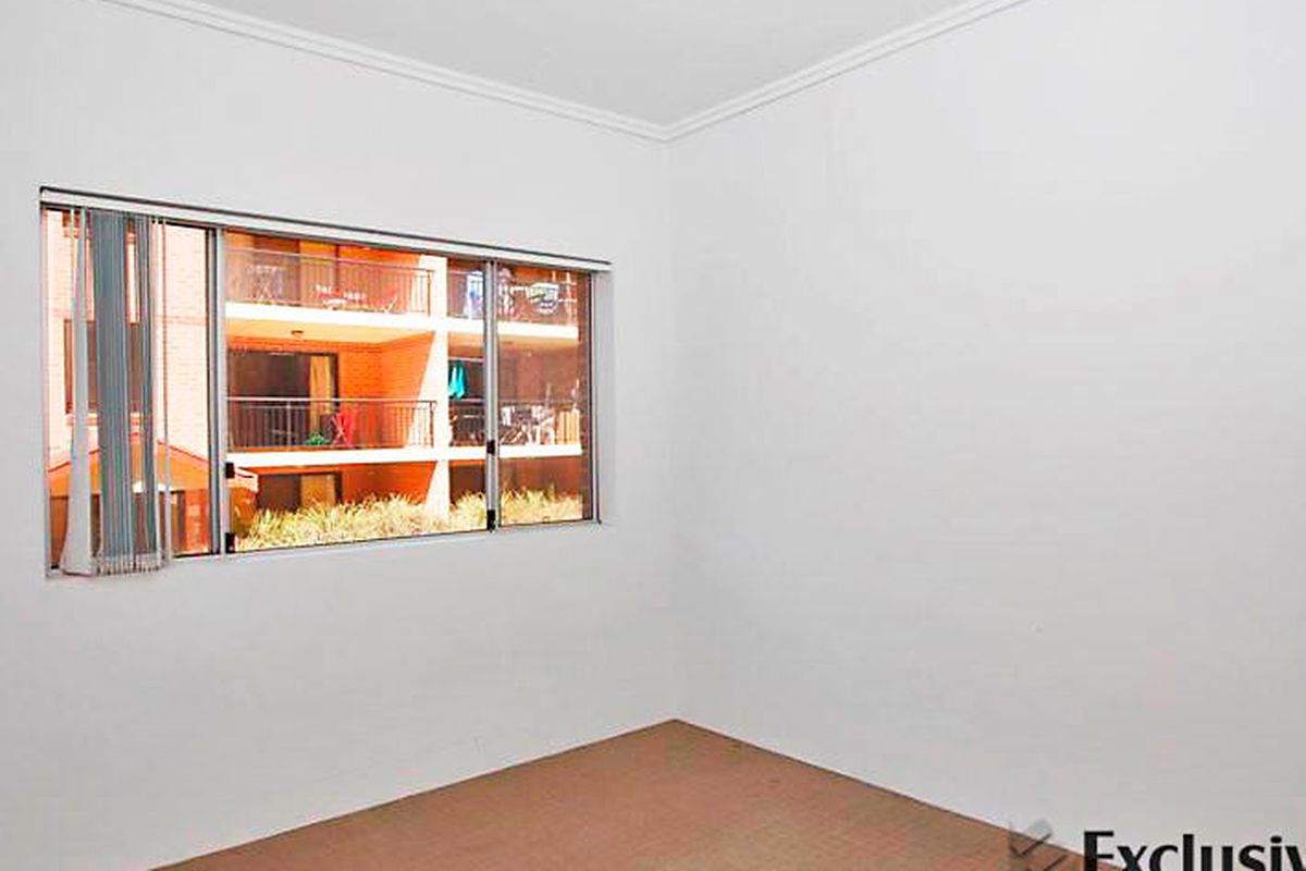 10 / 28-32 Marlborough Road, Homebush West