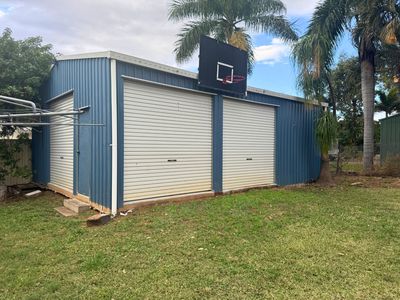 1 Decastella Crescent, Moranbah