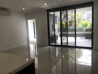 118 / 181 Clarence Road, Indooroopilly