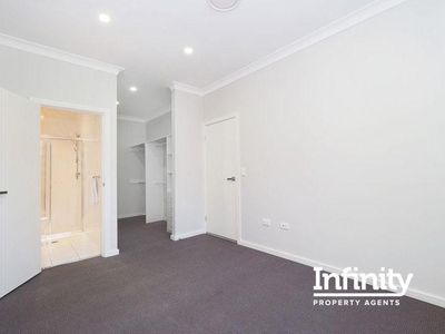 6 / 2 Curtin Place, Condell Park