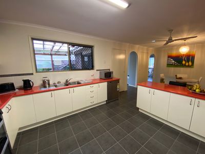 24 South Street, Urangan