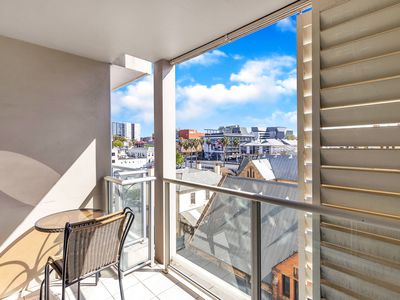 515 / 96 North Terrace, Adelaide