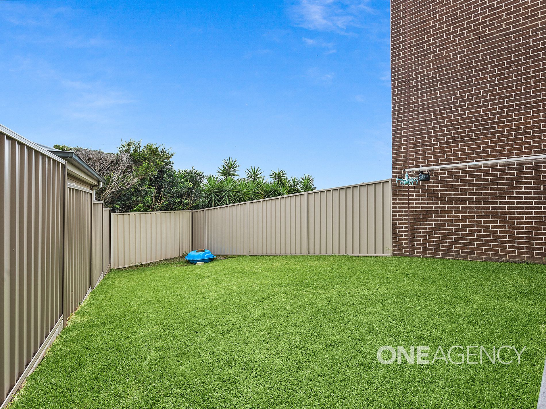 3 Chaplin Place, Albion Park One Agency Elite Property Group