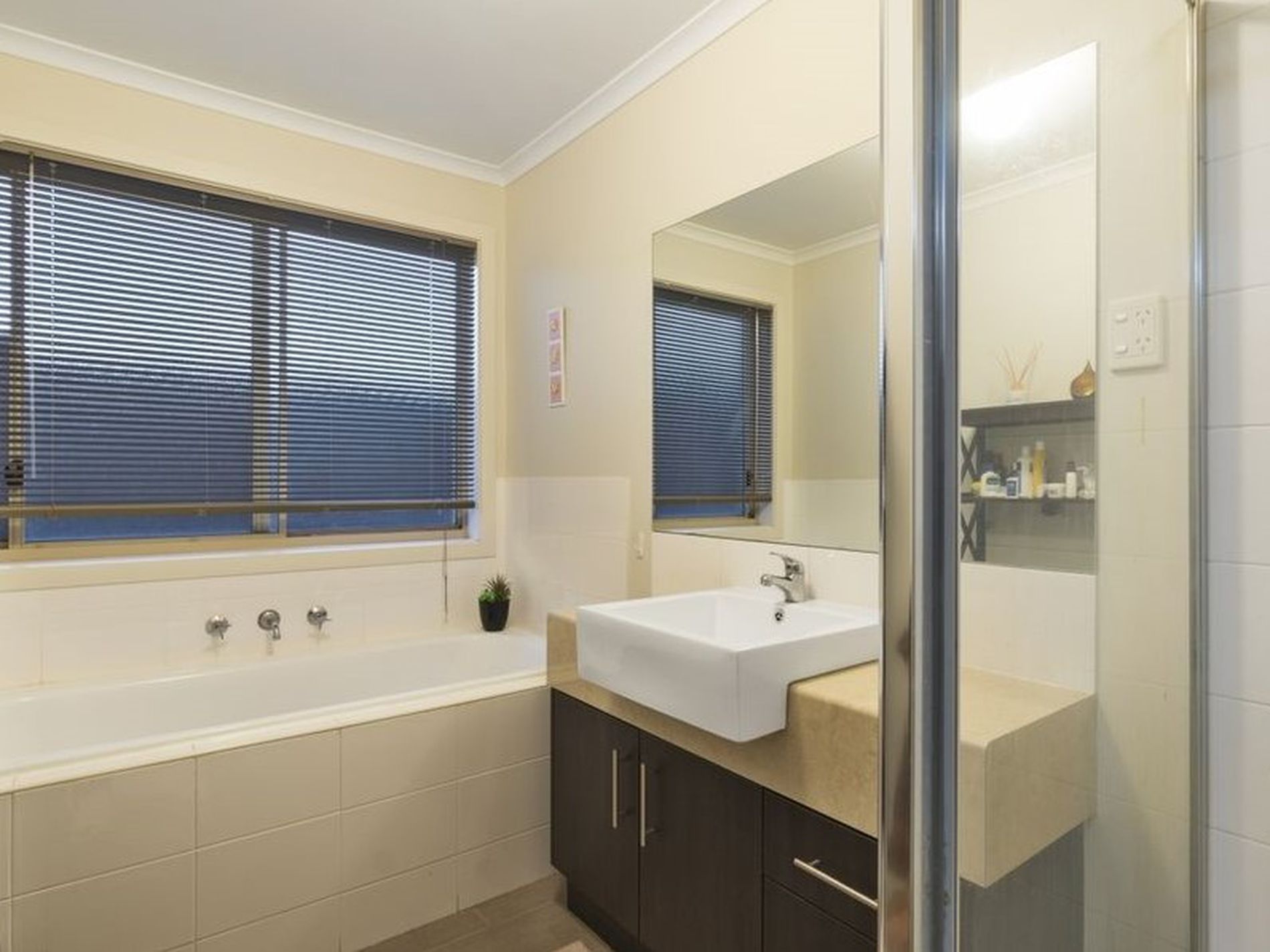 30 Clearwater Rise Parade, Truganina