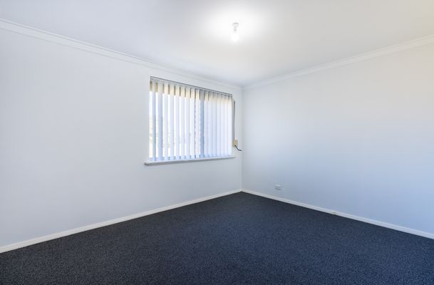 2 McClure St, Safety Bay