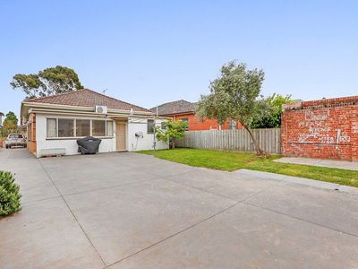 6 Hamilton Street, Brunswick West