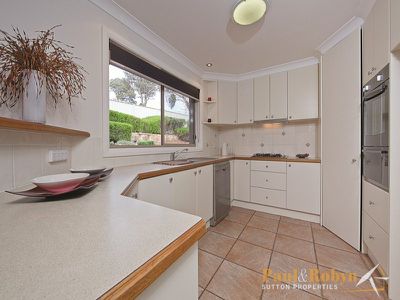 13 Robert Lewis Court, Gordon