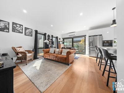 8 Success Place, Hampton Park