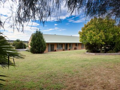 43 Willow Way, Table Top