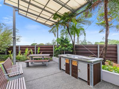 7002 / 7 Parkland Blvd, Brisbane City