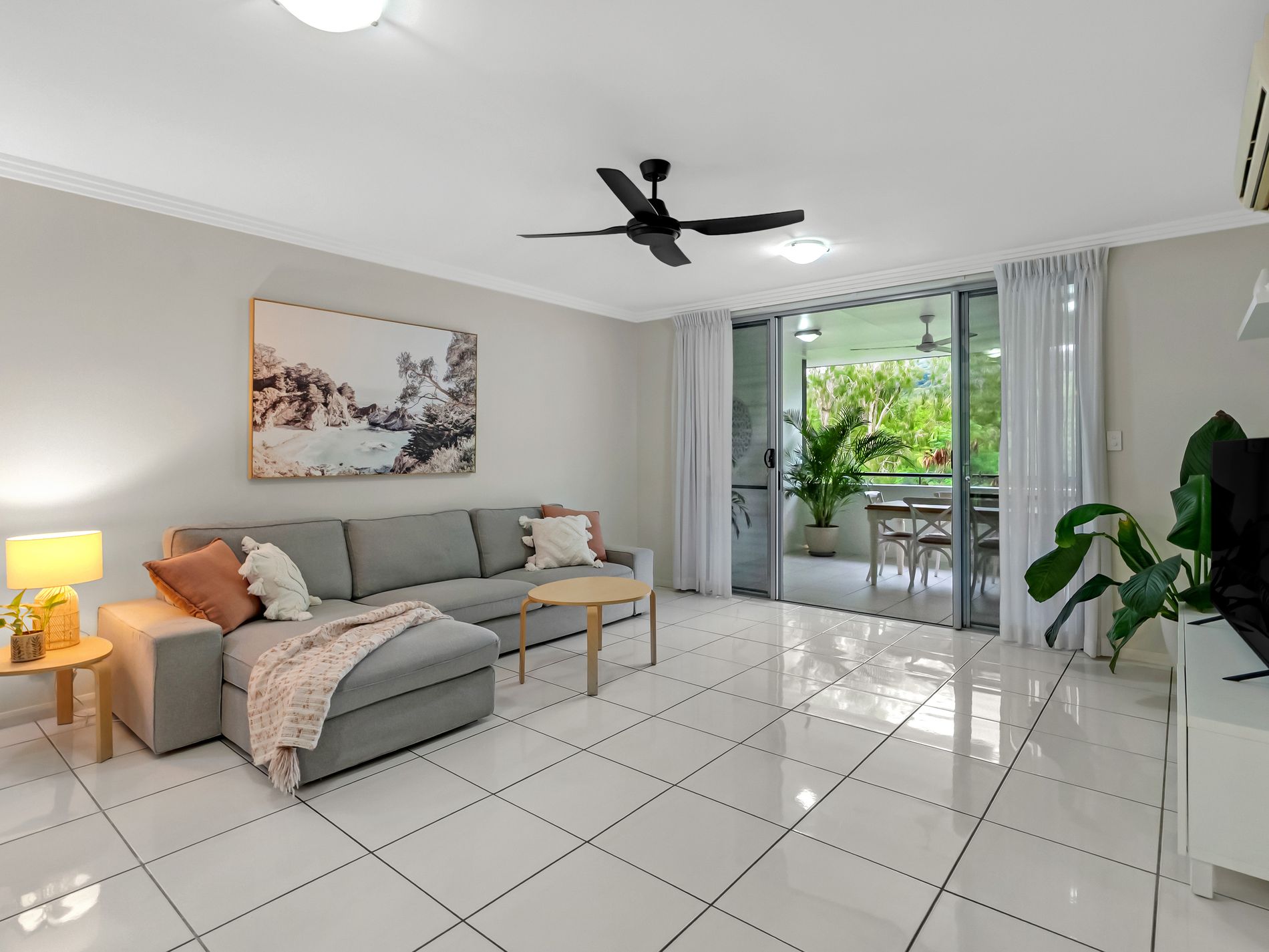 14 / 9-15 Mclean Street, Cairns North