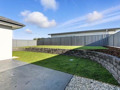 28 Deavan Drive, Shorewell Park