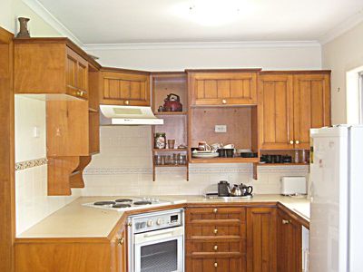 17 Sunningdale Avenue, Rochedale South