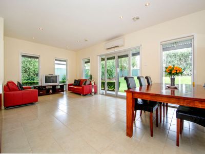 11 St Martins Drive, Mount Gambier