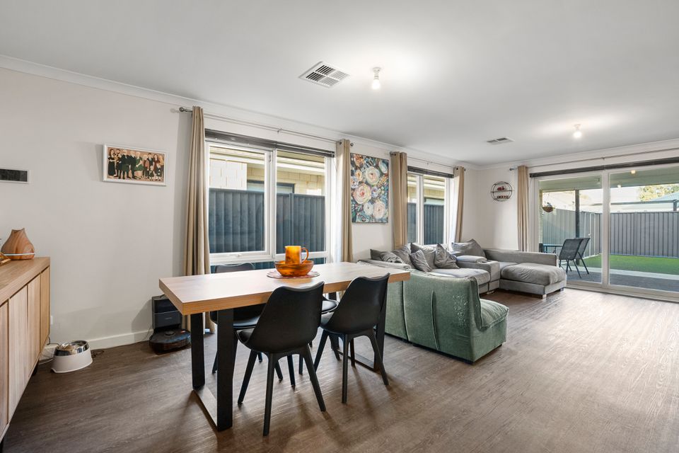 12 ANGOVE ROAD, Baldivis