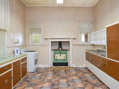 10 Cheetham Street, Kalgoorlie