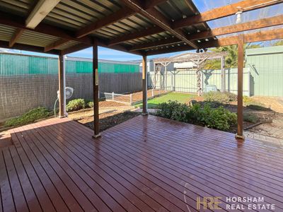 2 Bowden Street, Horsham